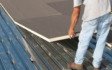 benefits of insulating Rhue flat roofing